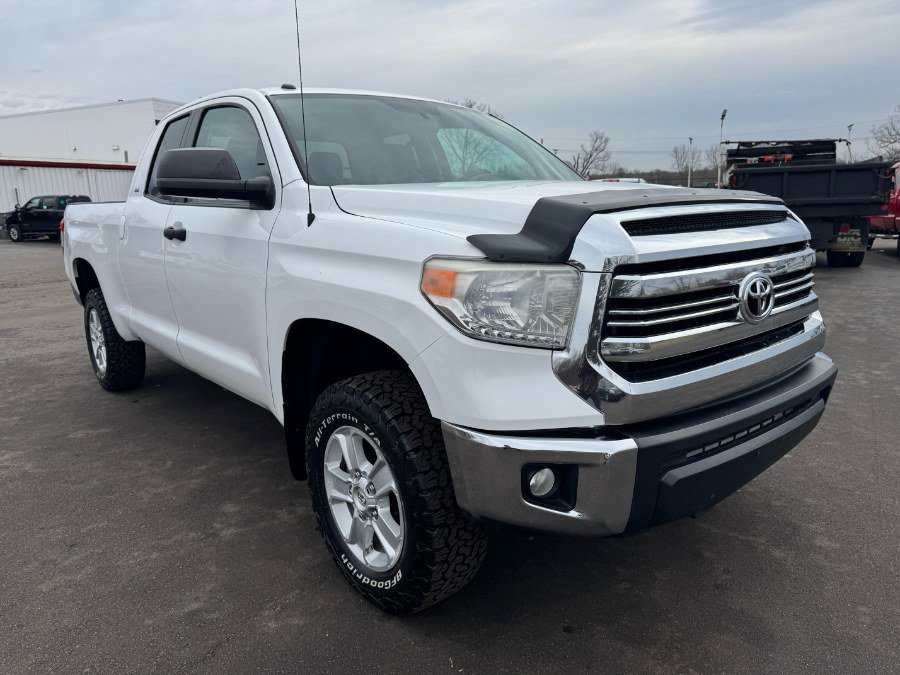 Used 2016 Toyota Tundra SR5 AWD/4WD image 7