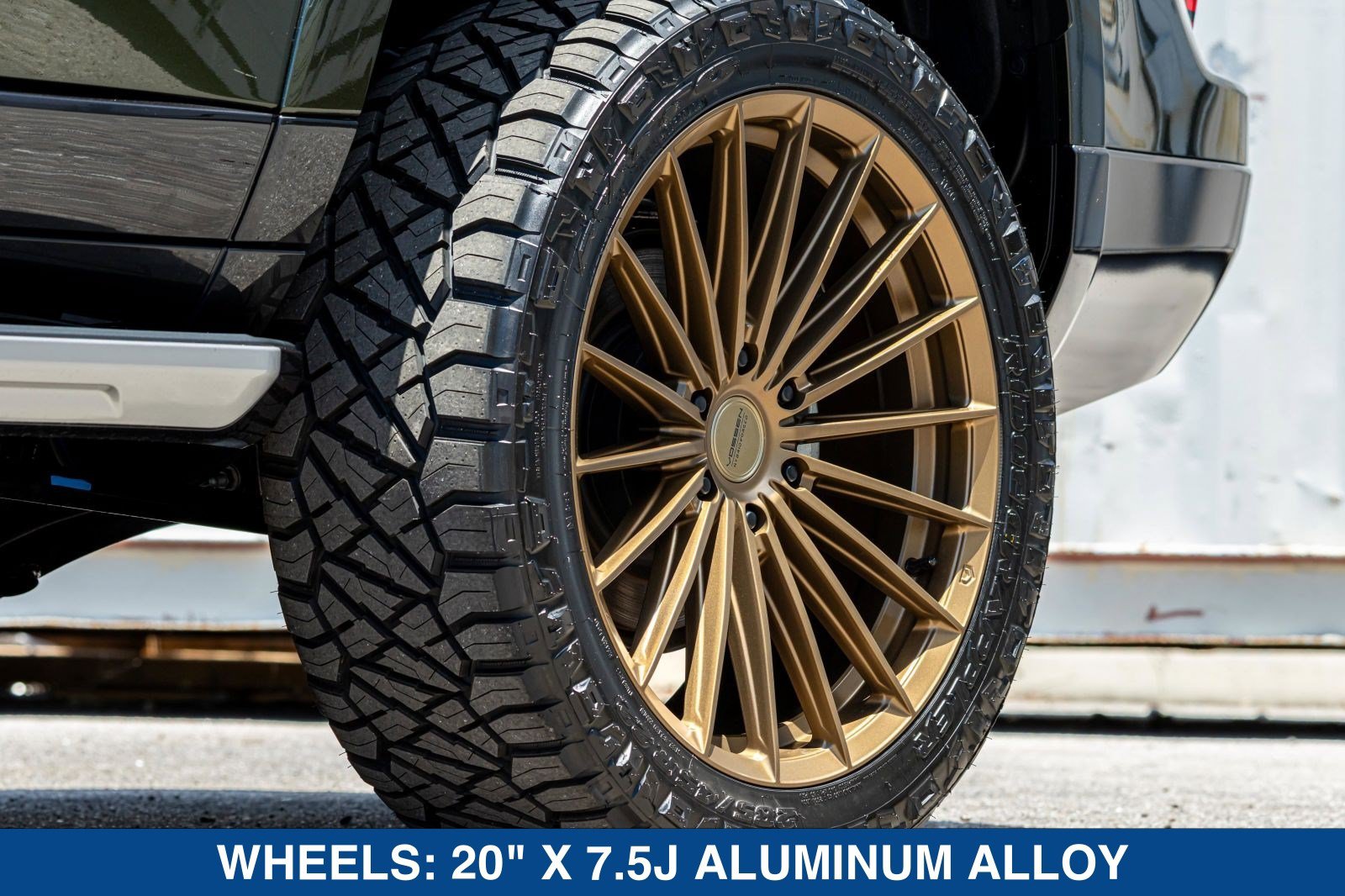 Used 2025 Lexus GX 550 w/ Accessory Package (Z1) AWD/4WD image 27