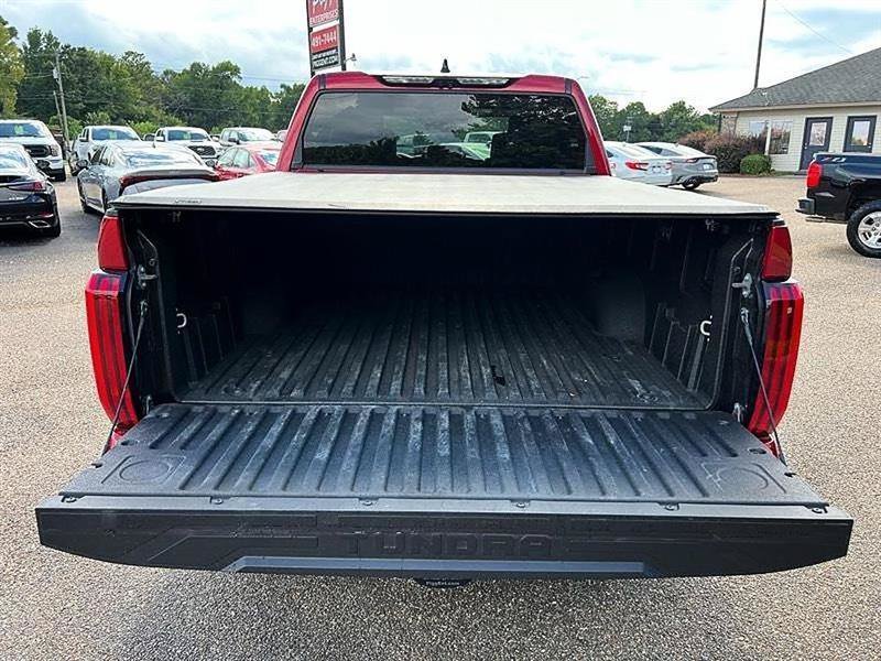 Used 2023 Toyota Tundra Limited AWD/4WD image 46