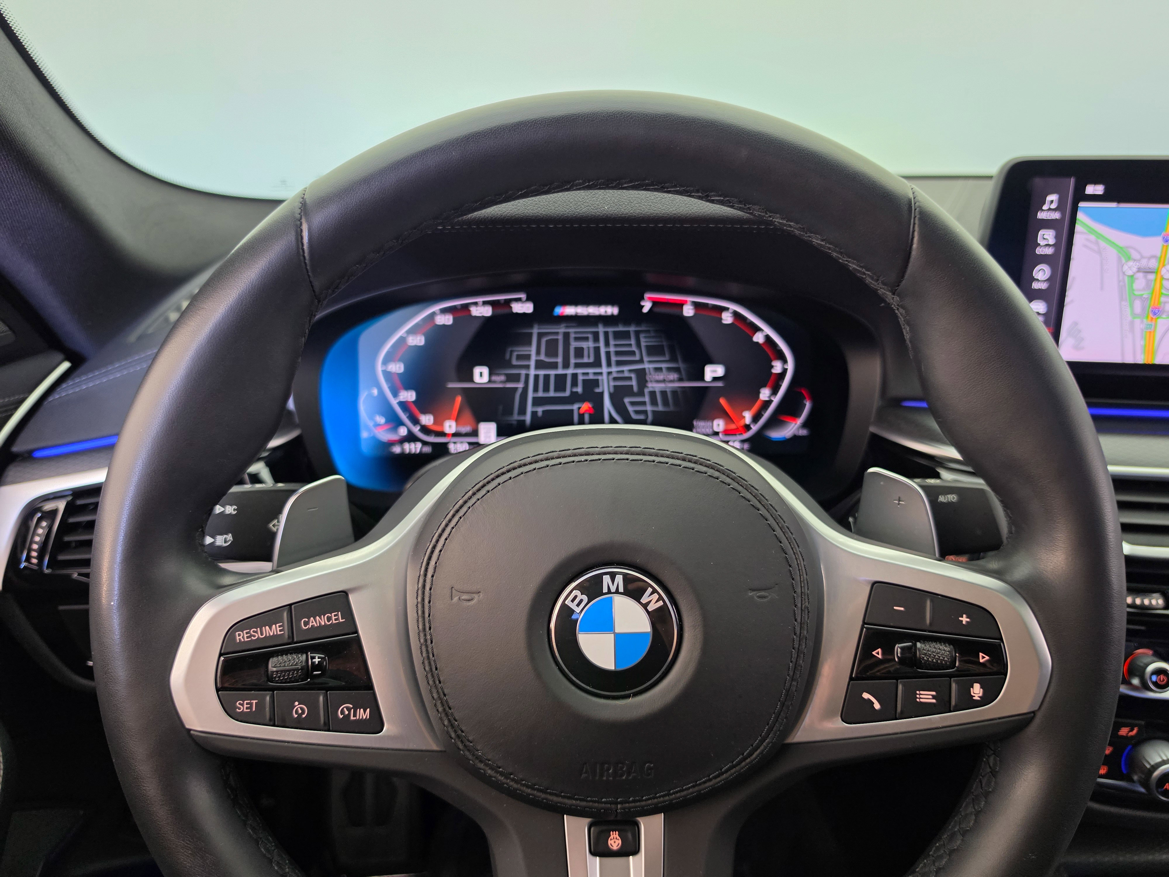 Used 2022 BMW M550i xDrive w/ Premium Package AWD/4WD image 30