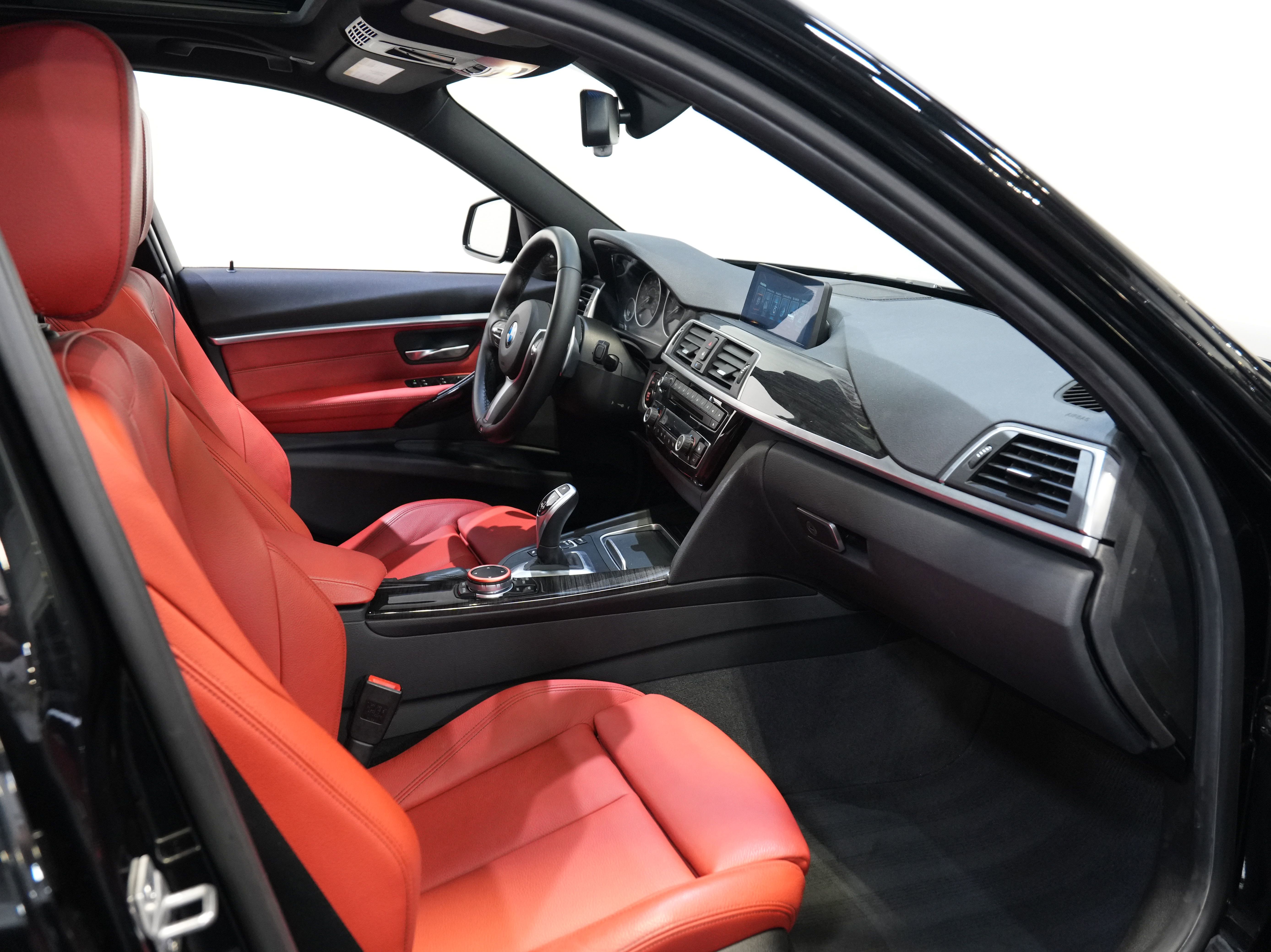 Used 2017 BMW 340i Sedan RWD image 34