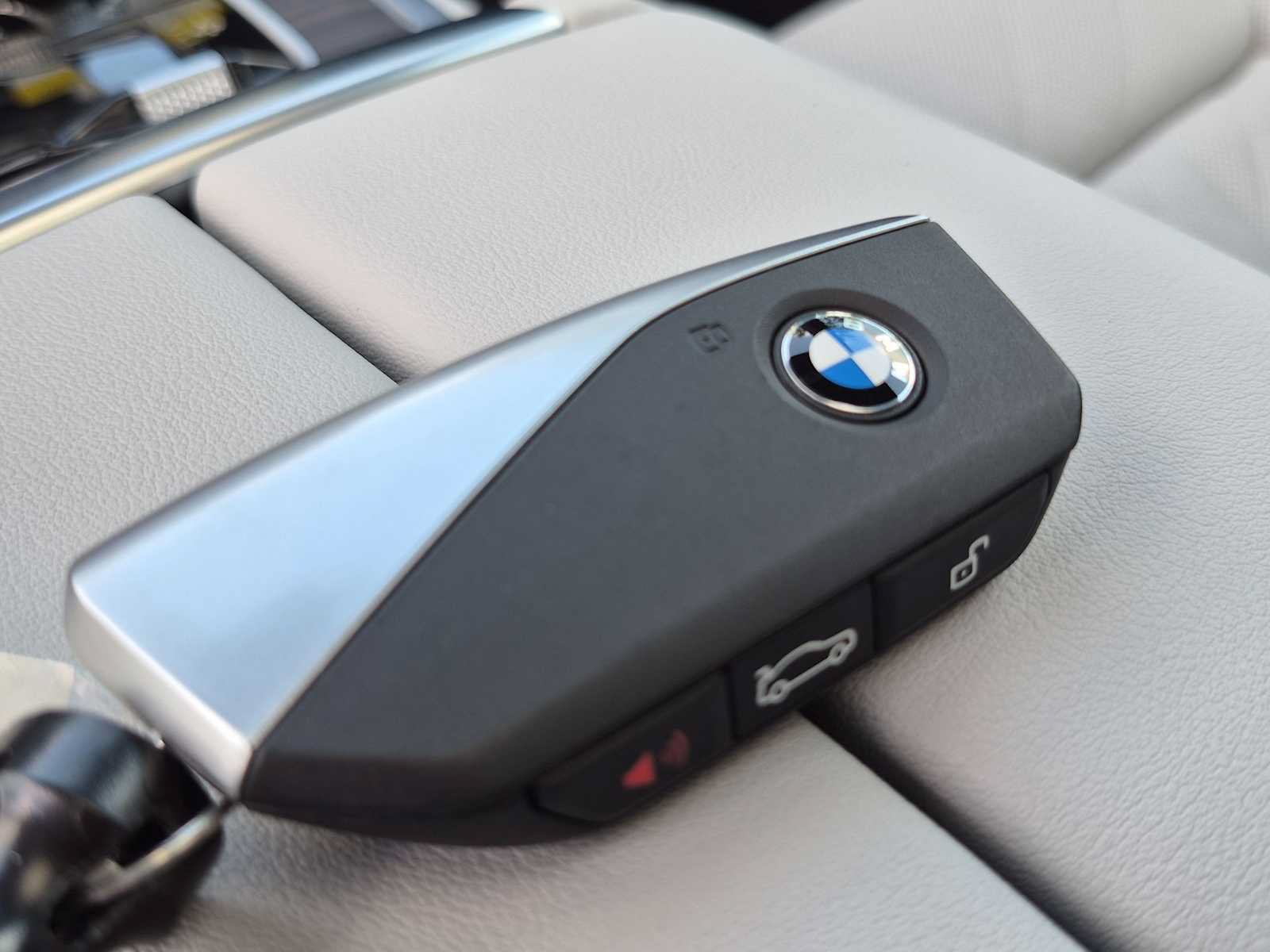 New 2026 BMW X5 xDrive50e AWD/4WD image 37