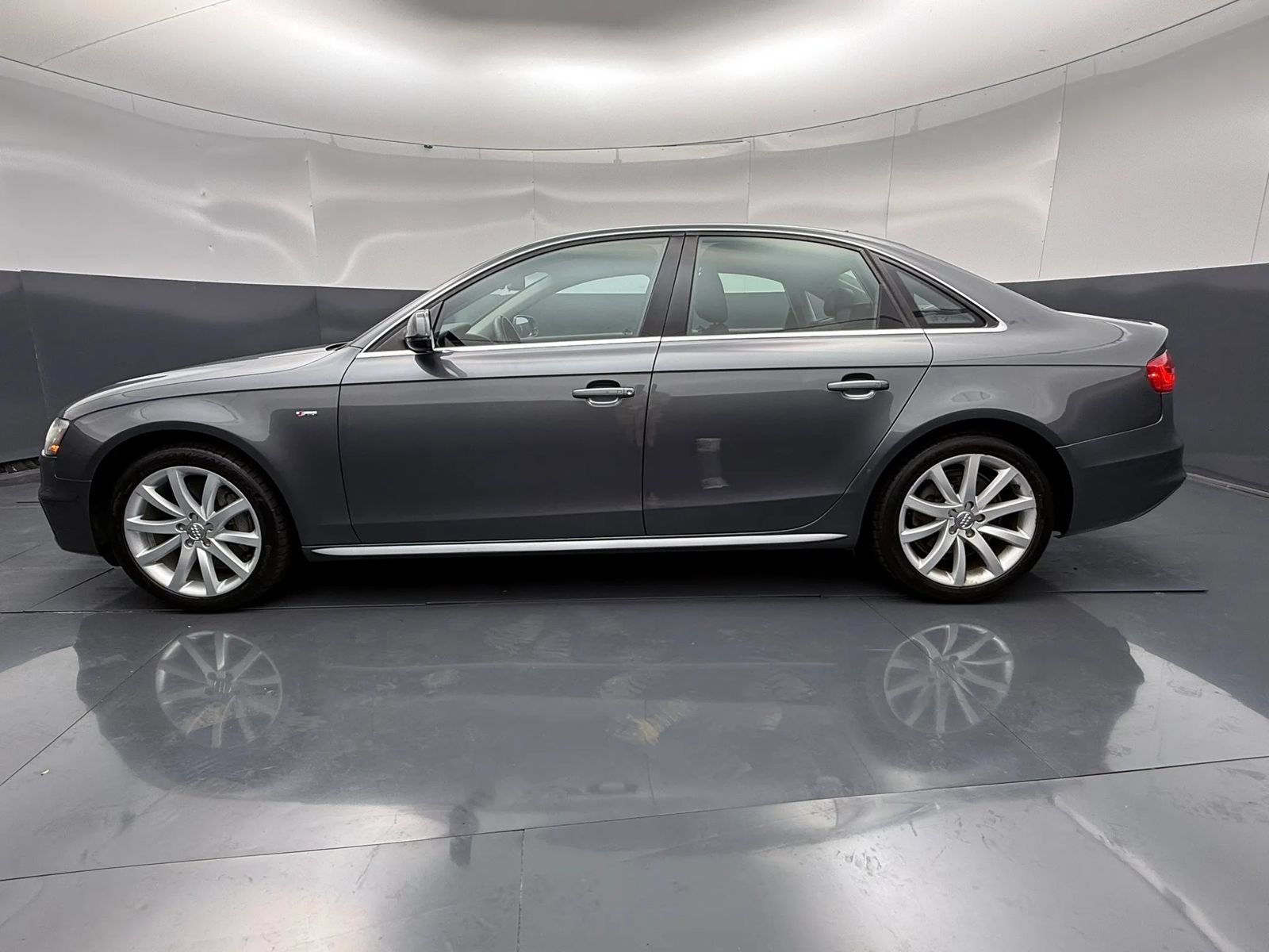 Used 2014 Audi A4 2.0T Premium w/ Audi MMI Navigation AWD/4WD image 4