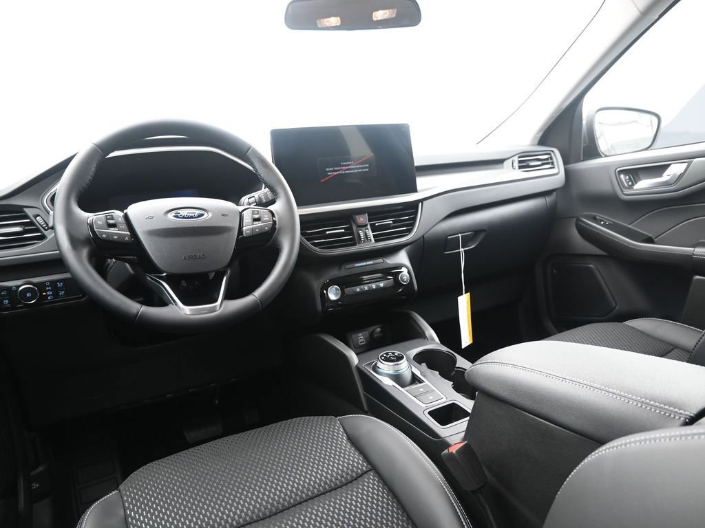 New 2024 Ford Escape SE image 10