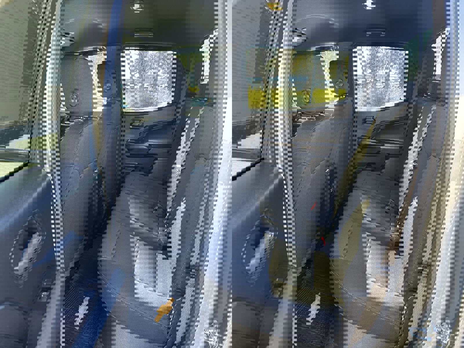 Used 2024 Chevrolet Colorado W/T w/ WT Convenience Package image 31