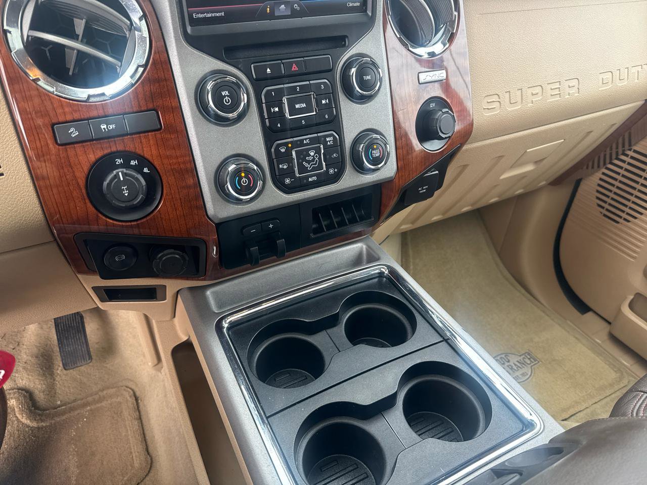 Used 2015 Ford F250 King Ranch w/ King Ranch w/Chrome Package image 21