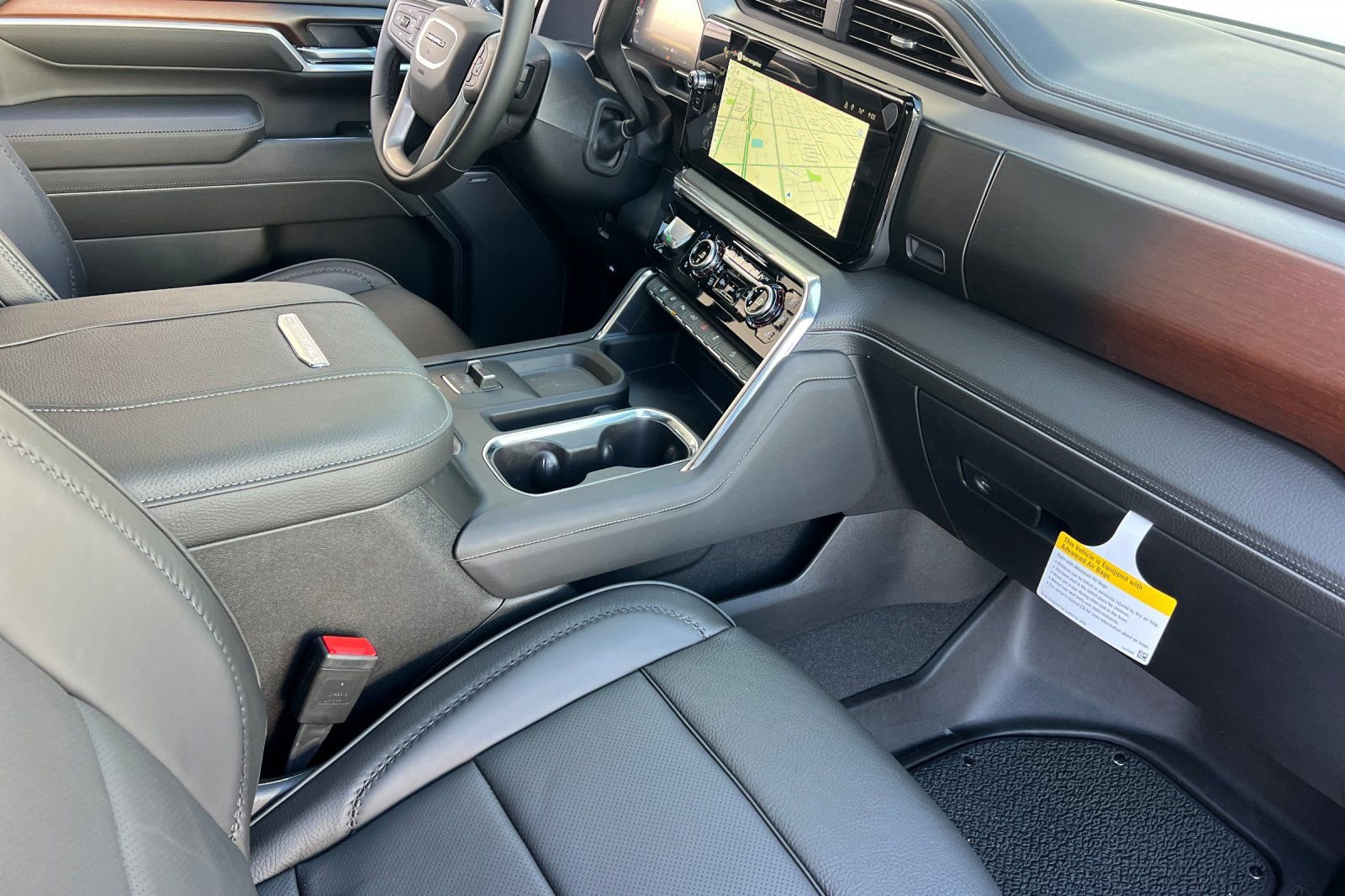 New 2026 GMC Sierra 2500 Denali w/ Denali Reserve Package AWD/4WD image 14