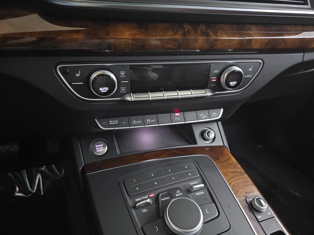Used 2018 Audi Q5 2.0T Premium Plus AWD/4WD image 26