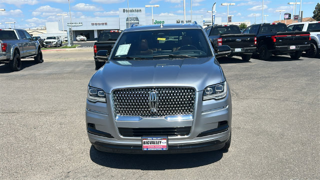 Used 2022 Lincoln Navigator L Reserve AWD/4WD image 8