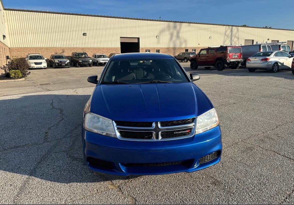 Used 2013 Dodge Avenger SE image 8