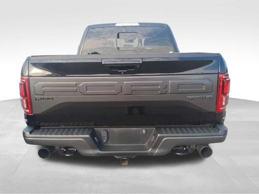 Used 2018 Ford F150 Raptor w/ Equipment Group 802A Luxury AWD/4WD image 4