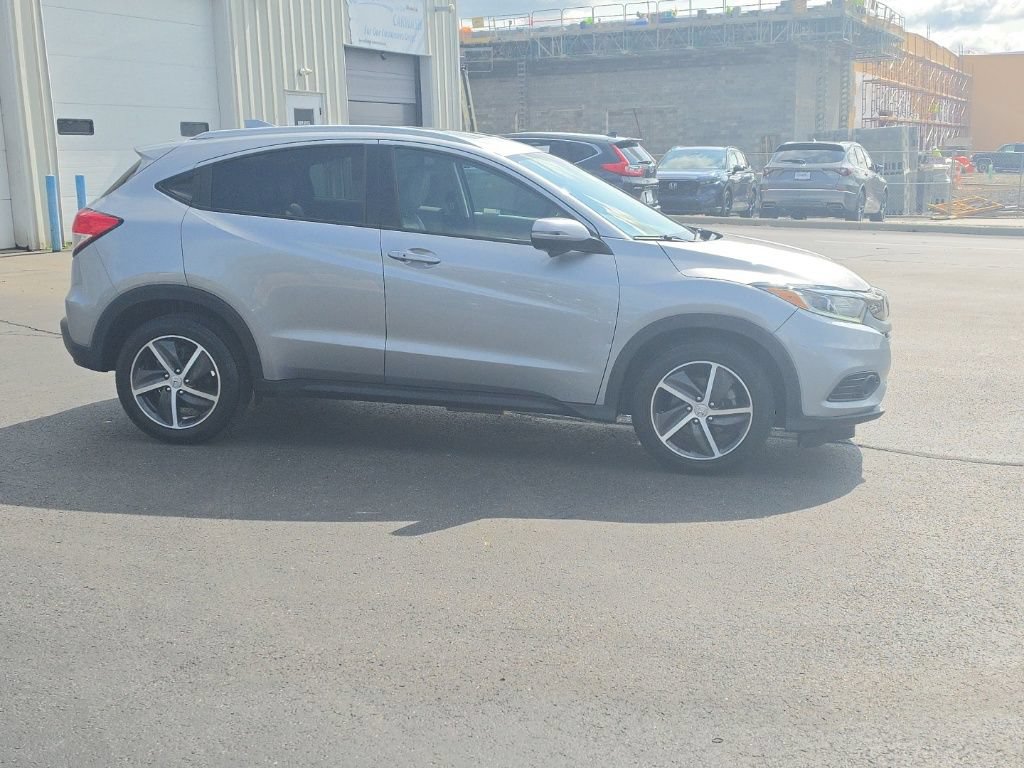 Used 2021 Honda HR-V EX-L image 10