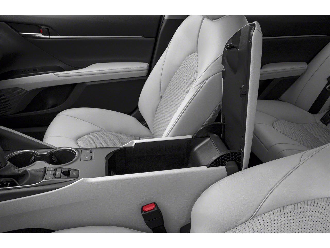 Used 2023 Toyota Camry XSE FWD image 31