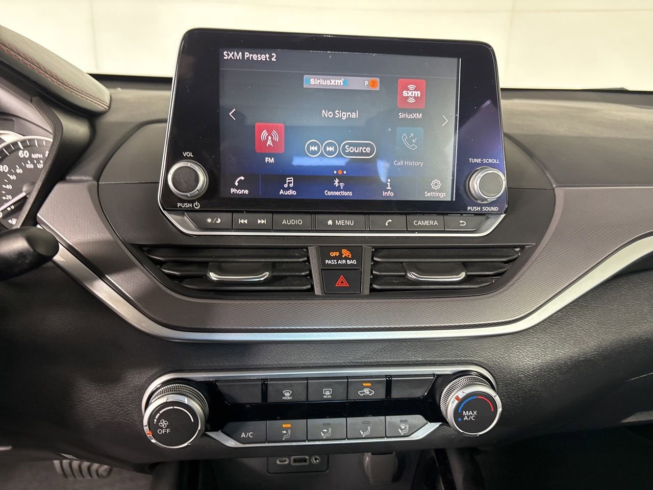 Used 2023 Nissan Altima 2.5 SR image 16