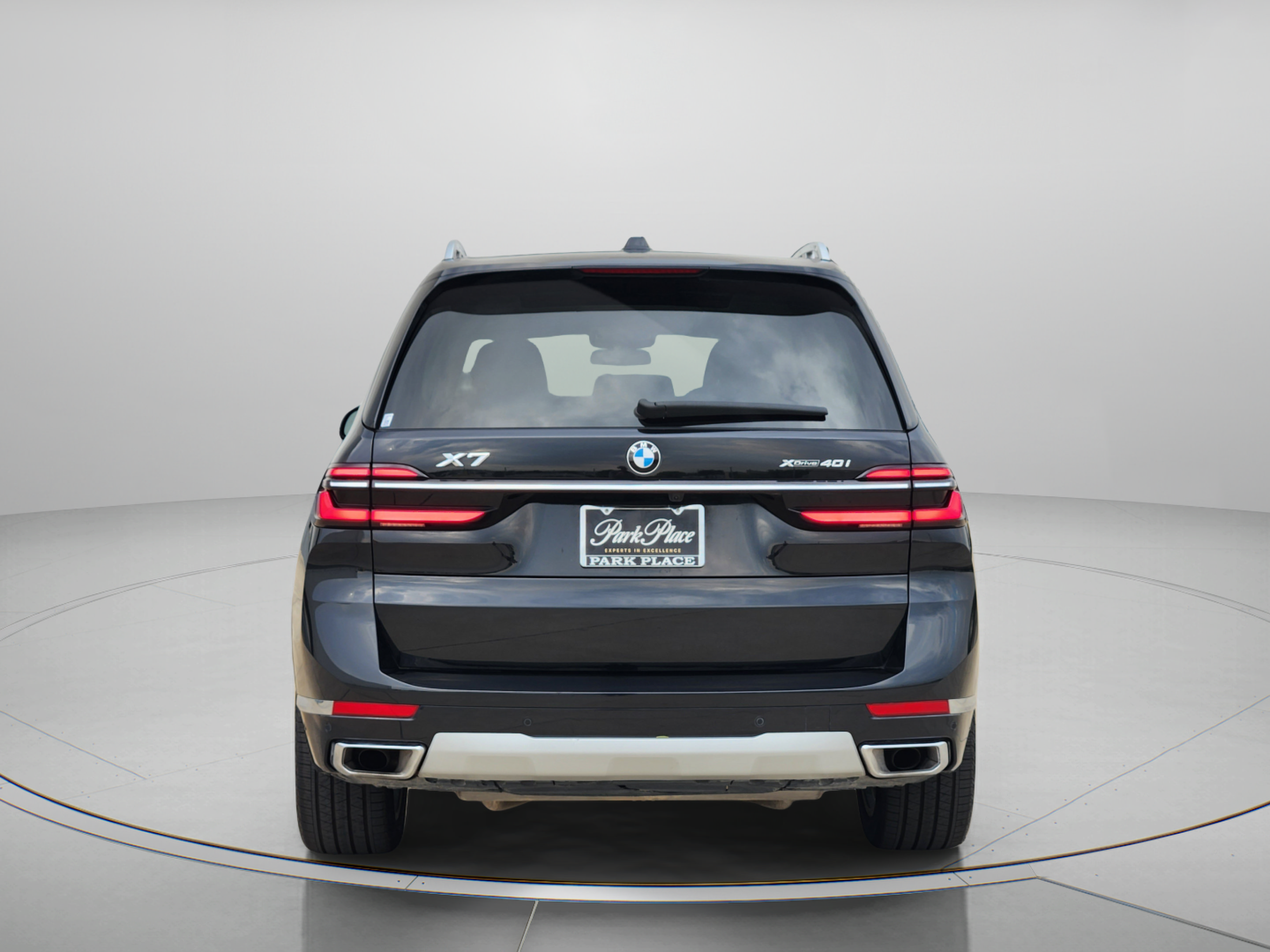 Used 2026 BMW X7 xDrive40i AWD/4WD image 4