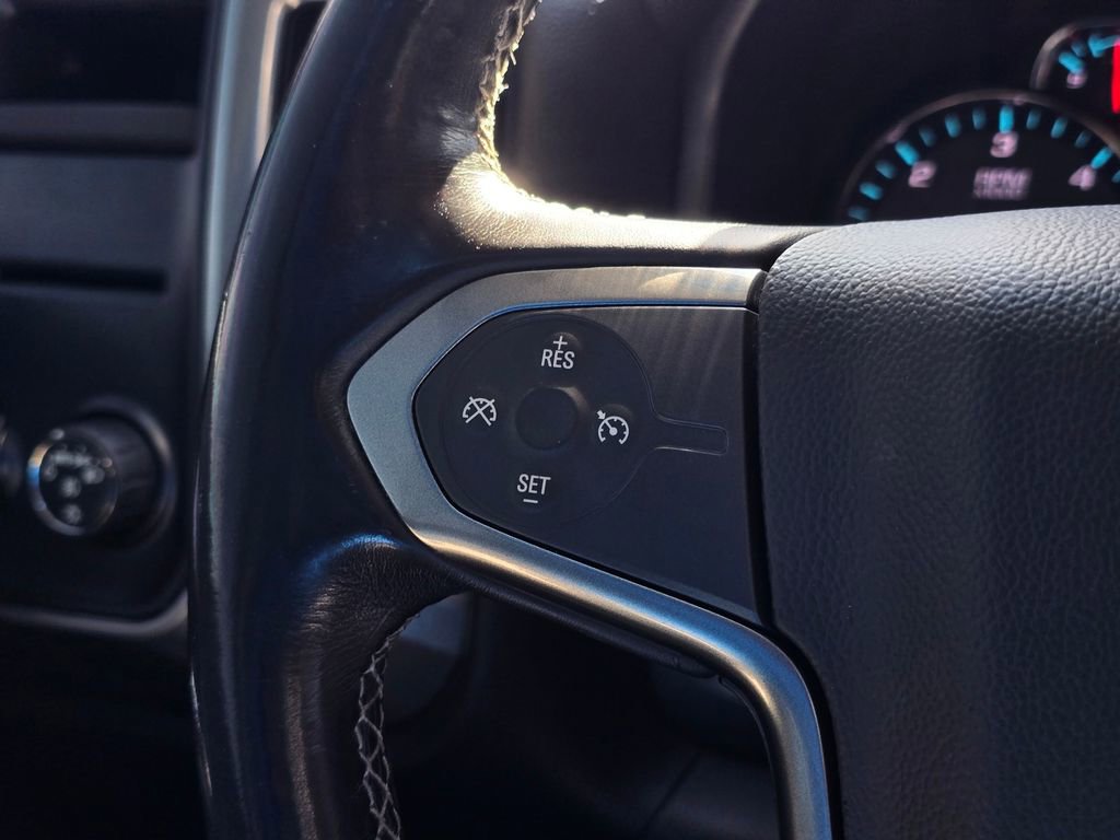 Used 2018 Chevrolet Silverado 1500 LT w/ Texas Edition image 32