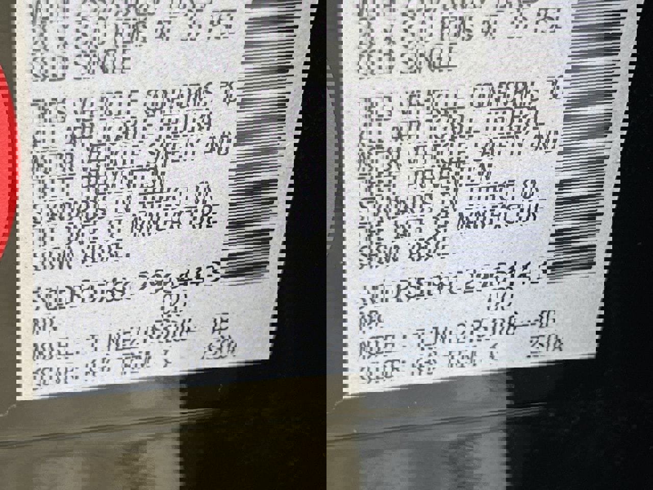 Certified 2025 Nissan Pathfinder Platinum w/ Cargo Package AWD/4WD image 31