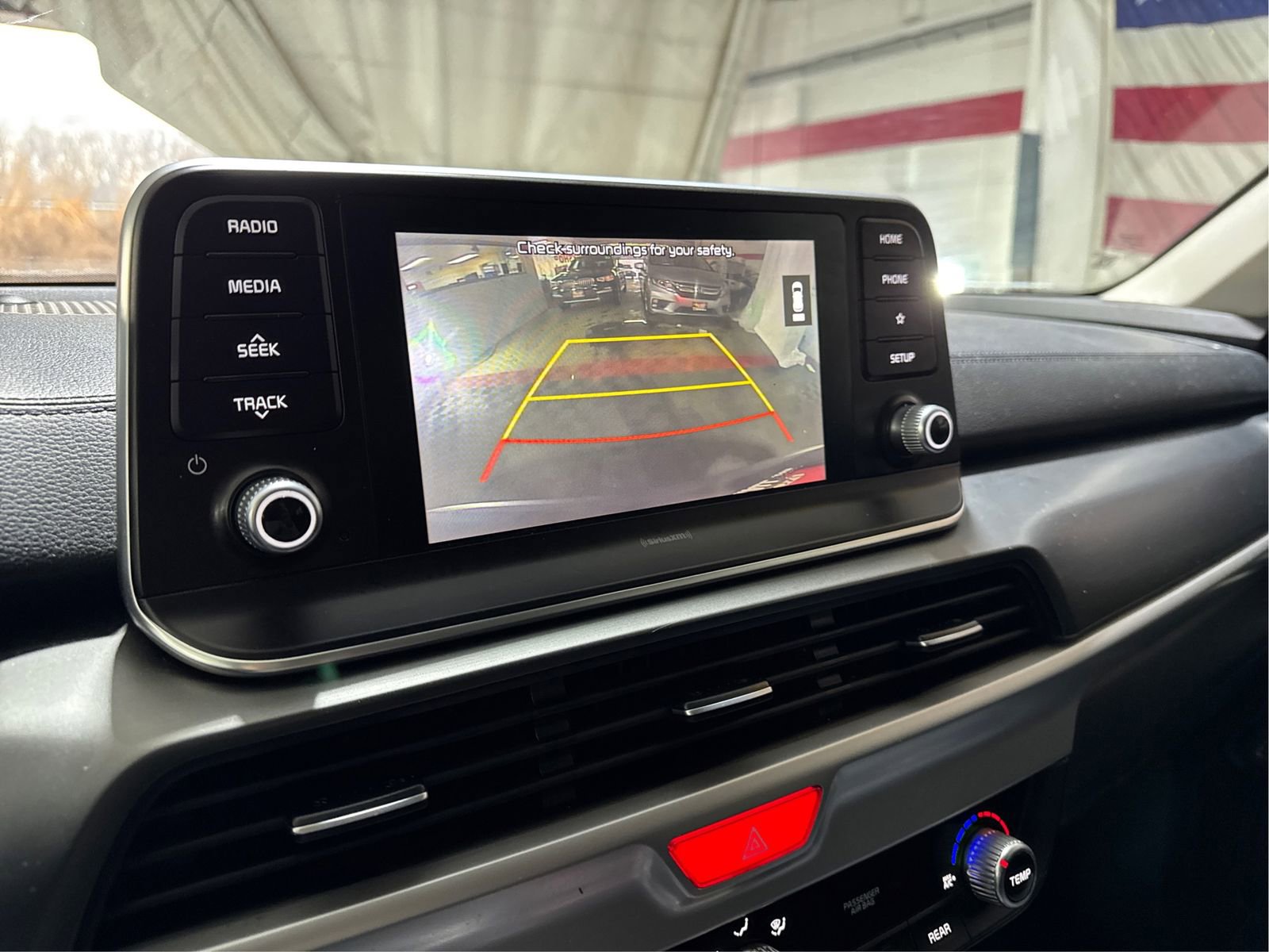 Used 2020 Kia Telluride LX image 20