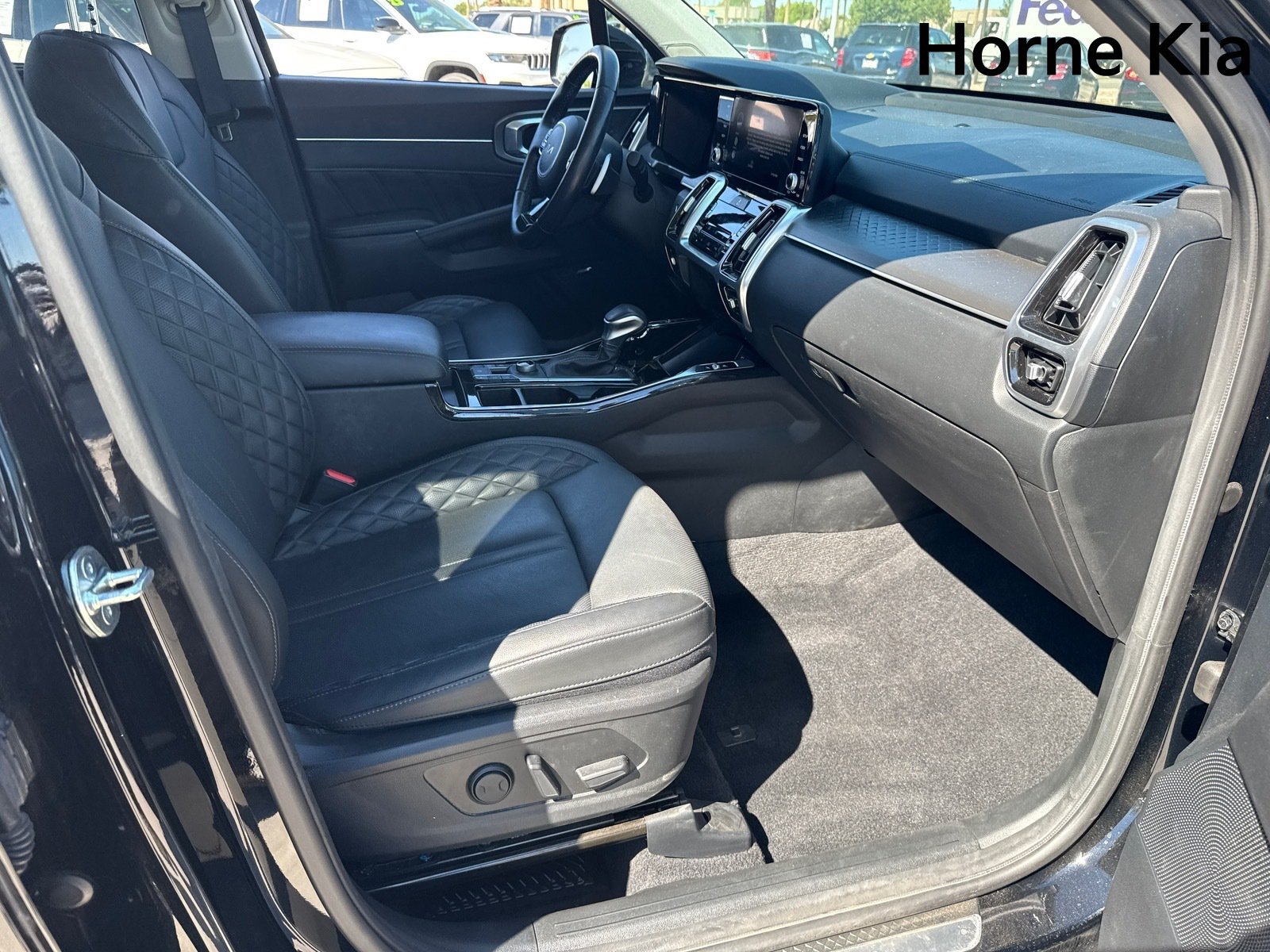 Certified 2023 Kia Sorento SX AWD/4WD image 27