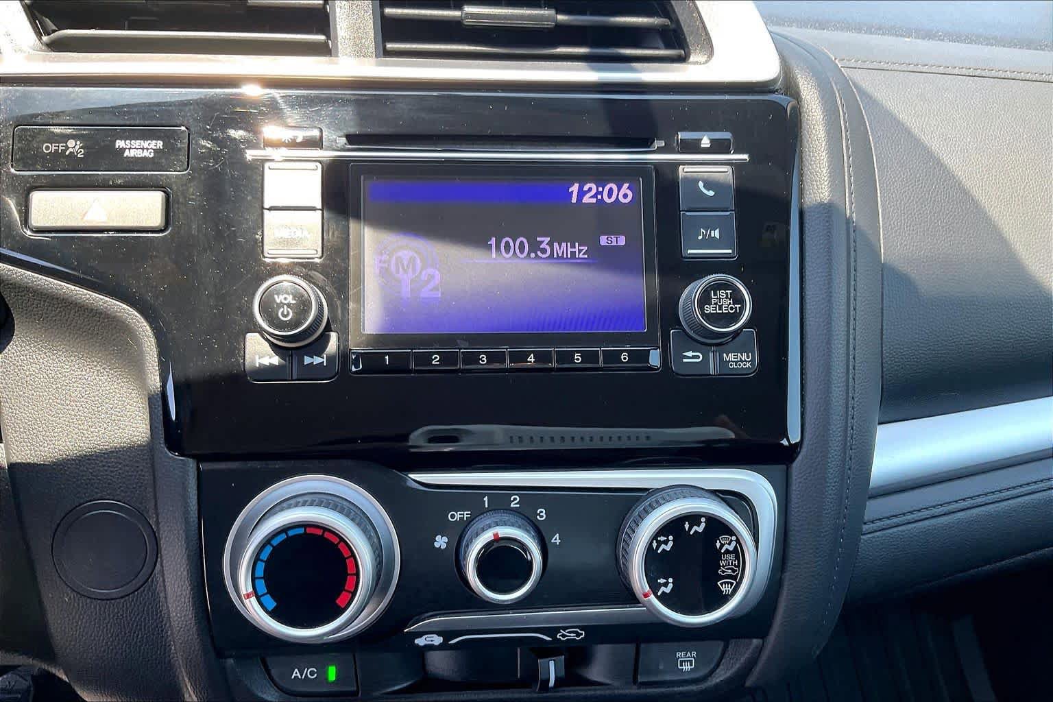 Used 2019 Honda Fit LX image 32