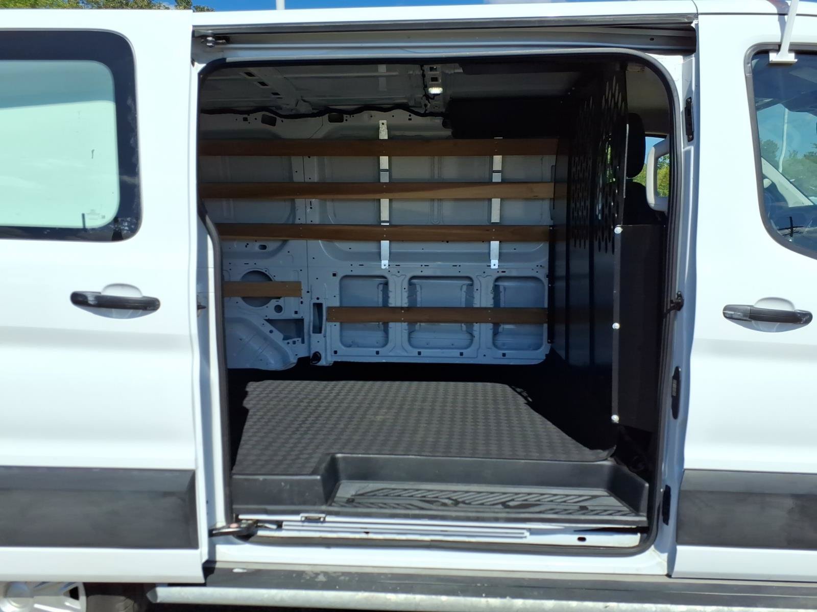 Used 2025 Ford Transit 250 Low Roof w/ Exterior Upgrade Package RWD image 11