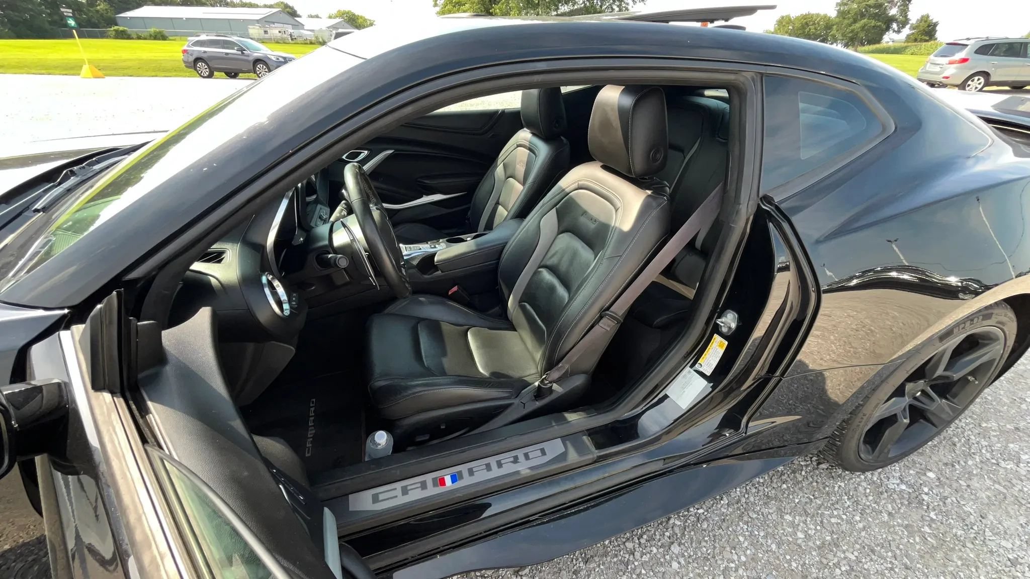 Used 2016 Chevrolet Camaro SS RWD image 9