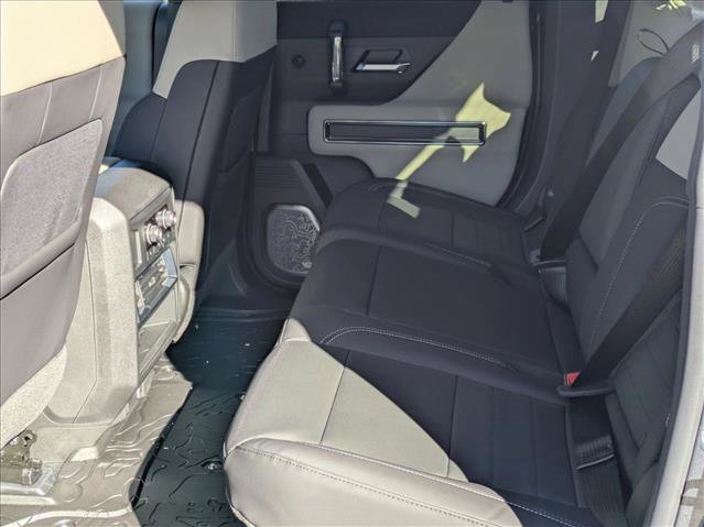 New 2026 GMC Hummer EV 4x4 Crew Cab image 17