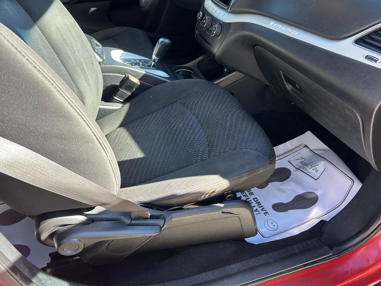 Used 2018 Dodge Journey SE w/ Blacktop Package FWD image 12