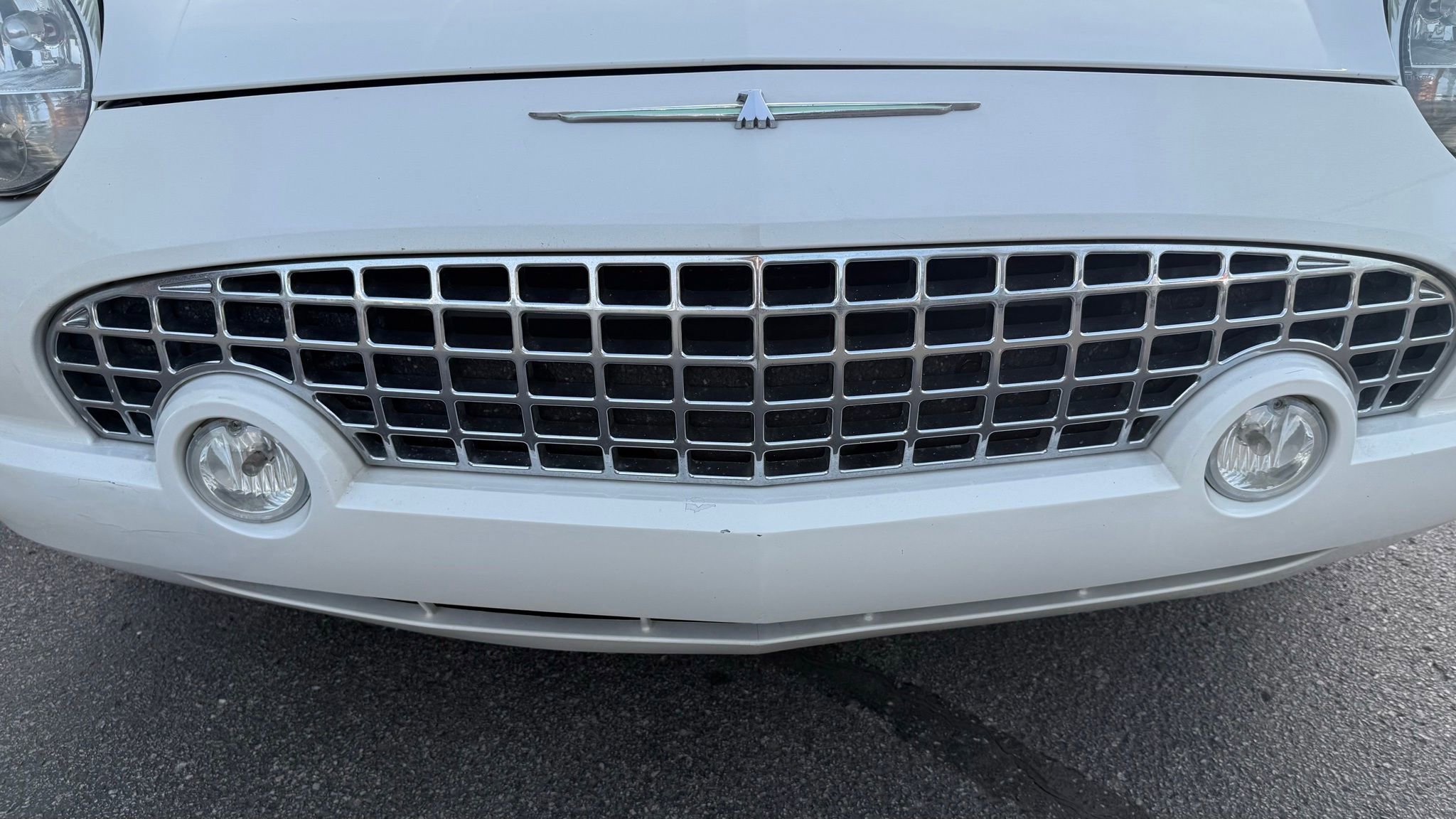 Used 2003 Ford Thunderbird image 53