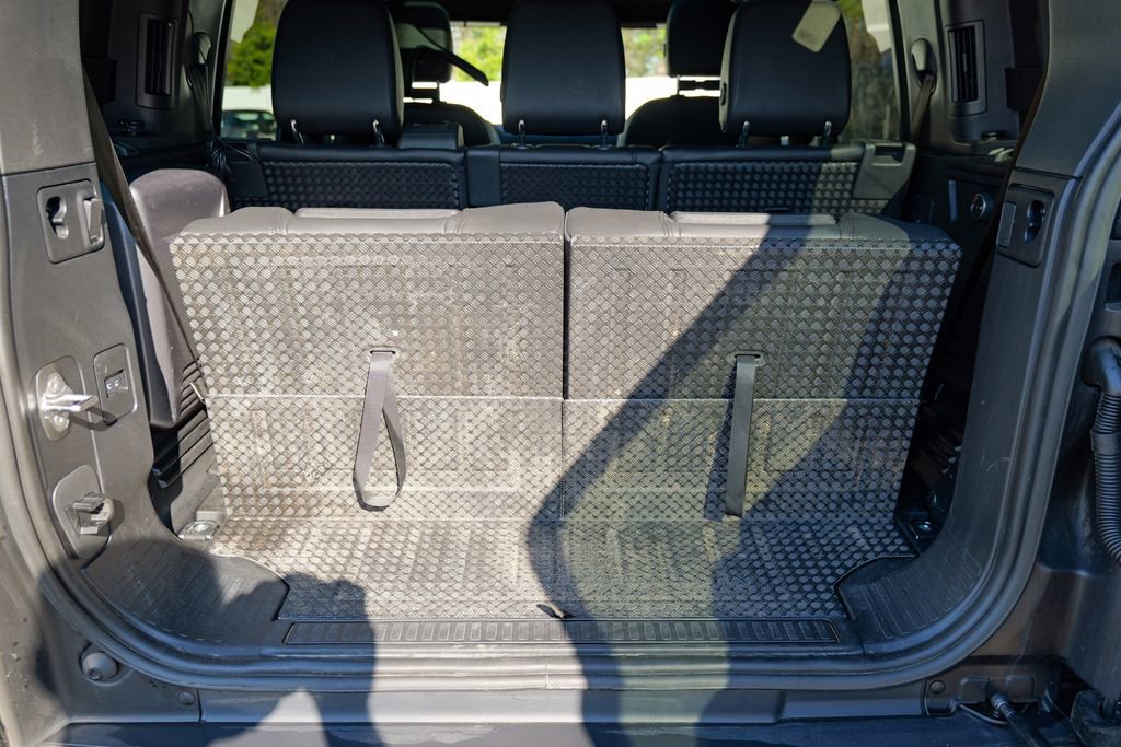 Used 2023 Land Rover Defender 110 X-Dynamic SE AWD/4WD image 59