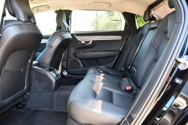 Used 2023 Volvo S90 B6 Plus w/ Protection Package Premier AWD/4WD image 17