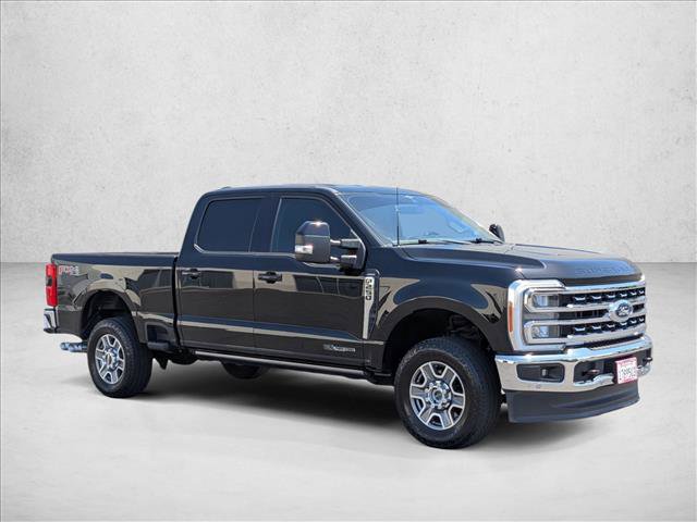 Used 2023 Ford F250 Lariat w/ Lariat Ultimate Package AWD/4WD image 3