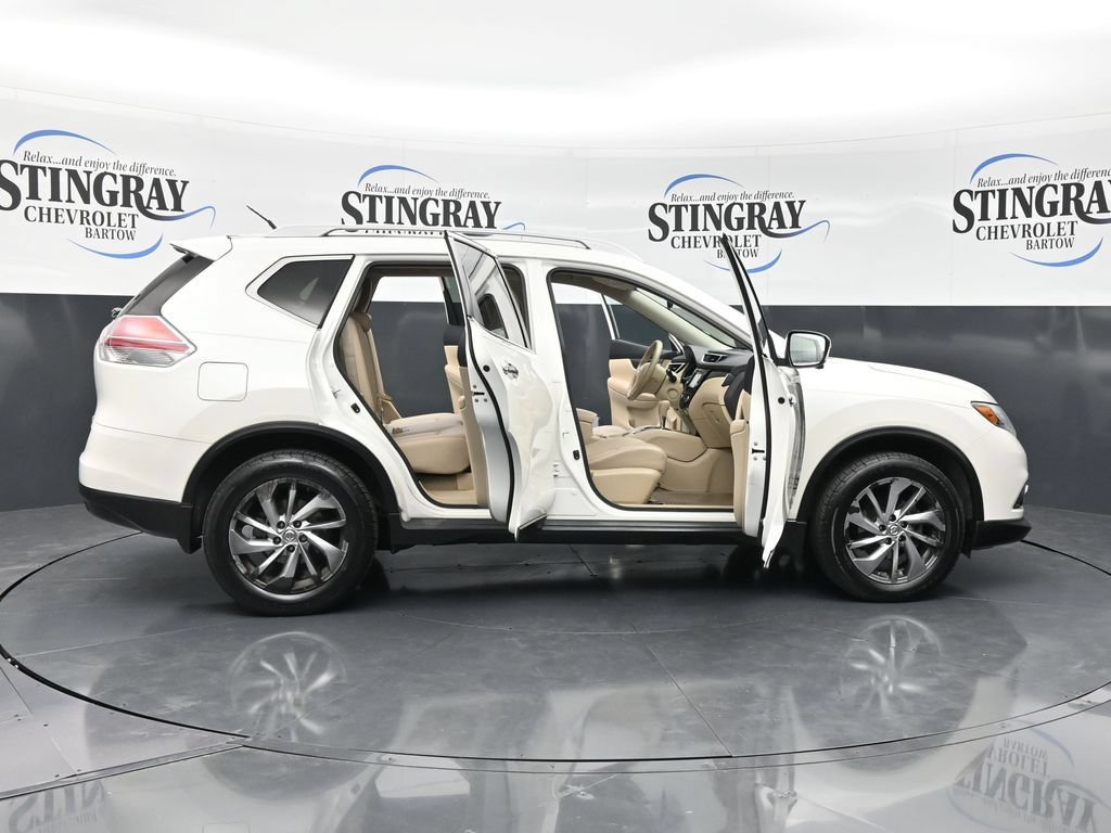 Used 2015 Nissan Rogue SL FWD image 39