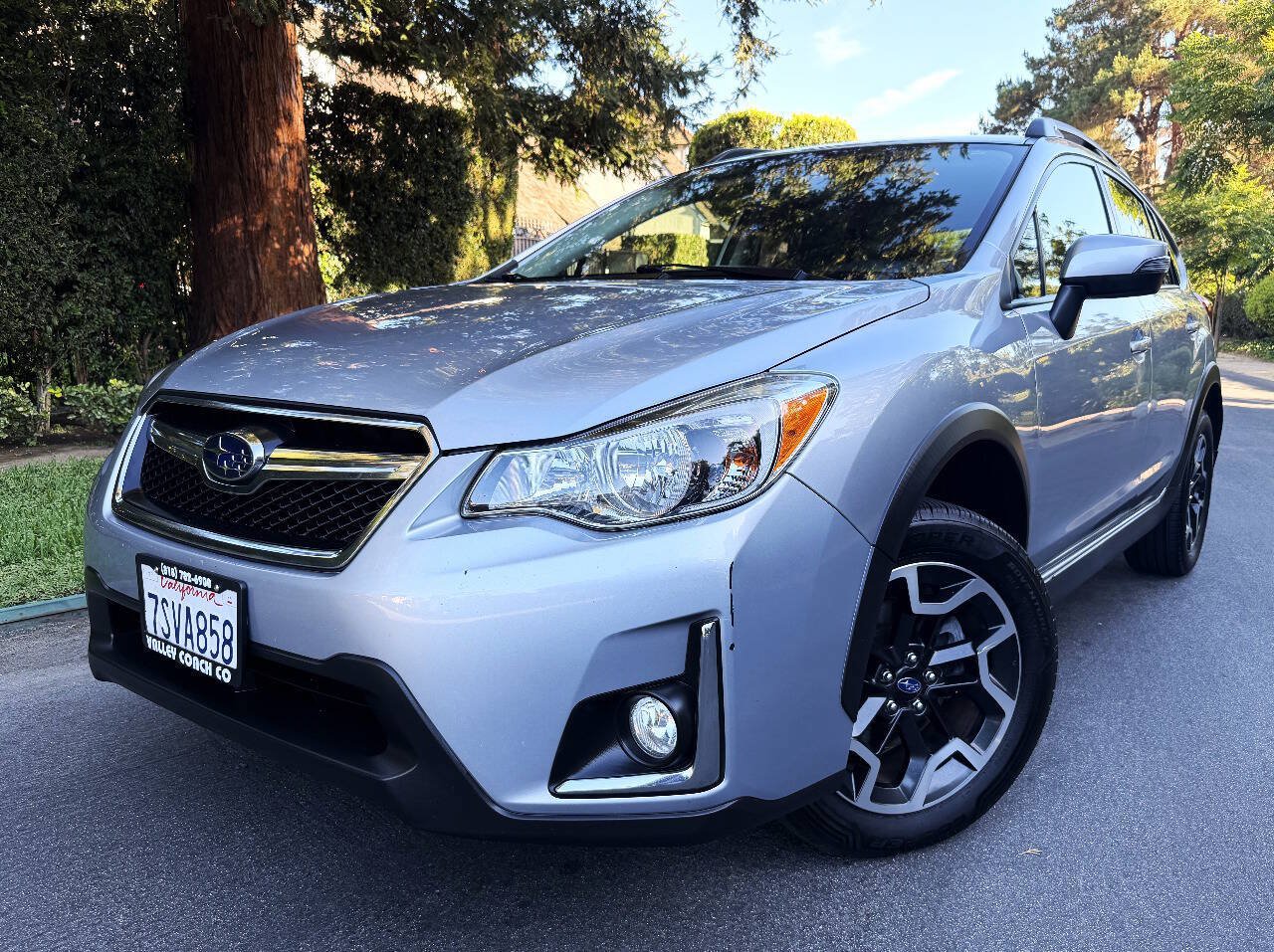 Used 2016 Subaru Crosstrek 2.0i Limited AWD/4WD image 2