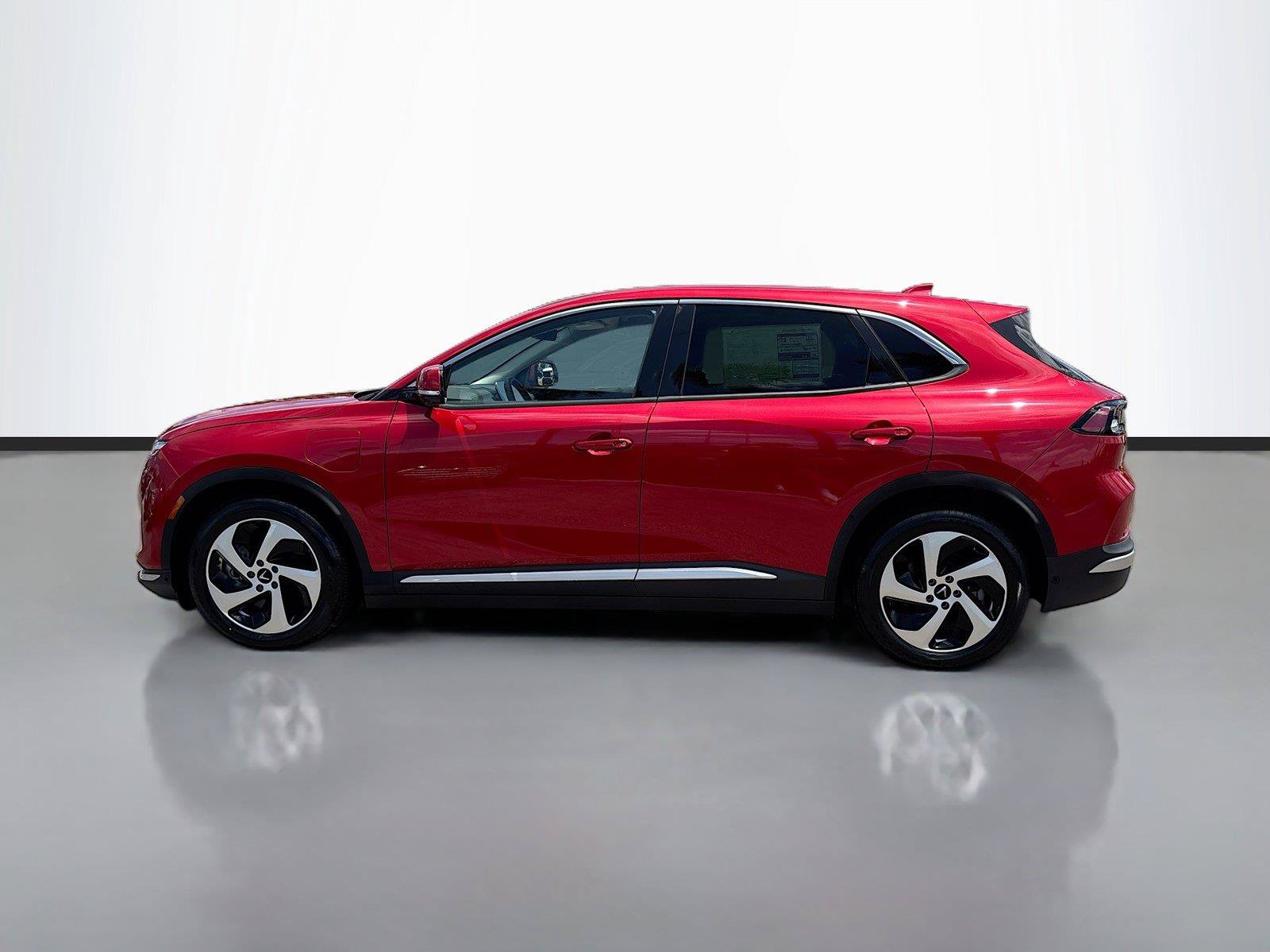 New 2025 VinFast VF 8 Eco AWD/4WD image 4