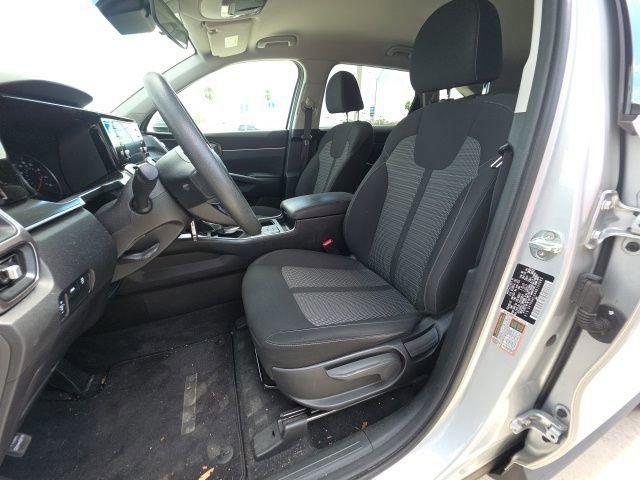 Used 2022 Kia Sorento LX image 14