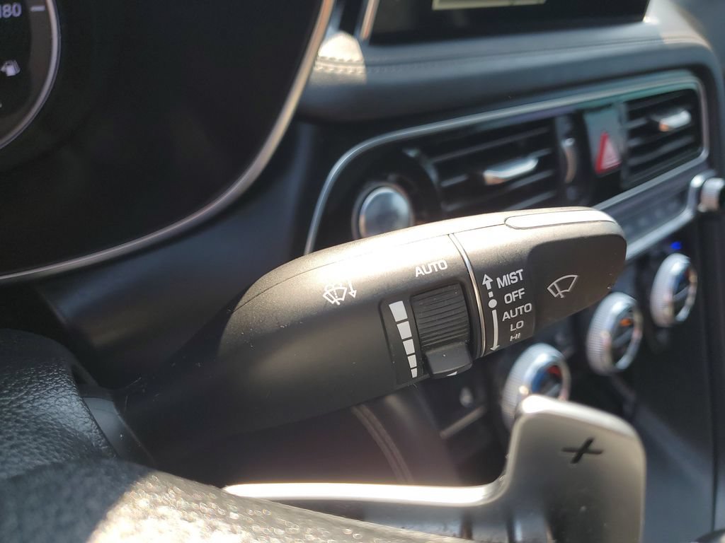 Used 2021 Genesis G70 3.3T w/ Sport Package AWD/4WD image 17