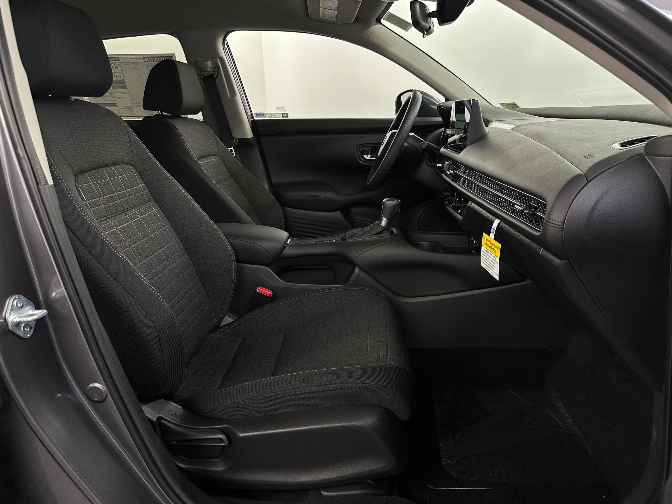 New 2026 Honda HR-V LX image 32