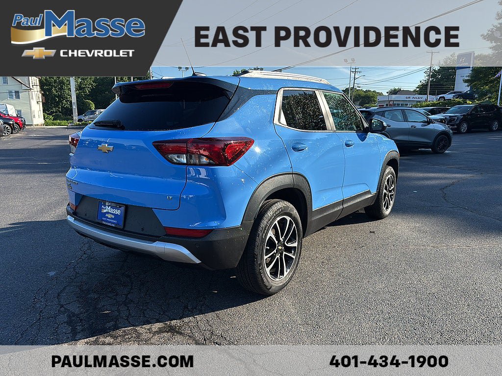 Certified 2024 Chevrolet TrailBlazer LT w/ LT Cold Weather Package AWD/4WD image 7