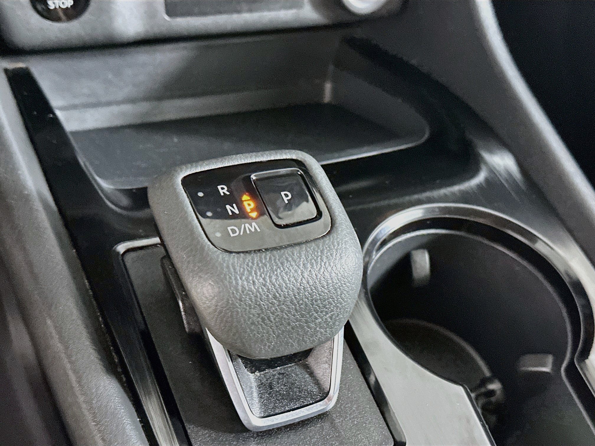 Used 2024 Nissan Rogue SV FWD image 24
