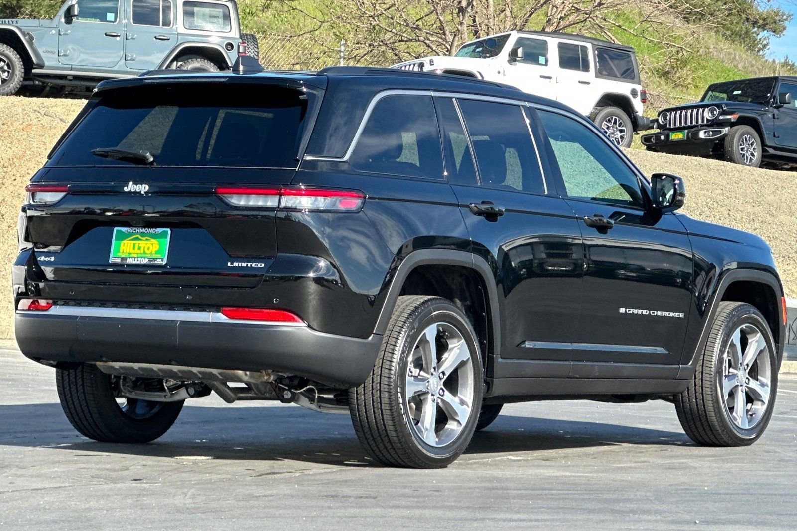New 2026 Jeep Grand Cherokee Limited image 4