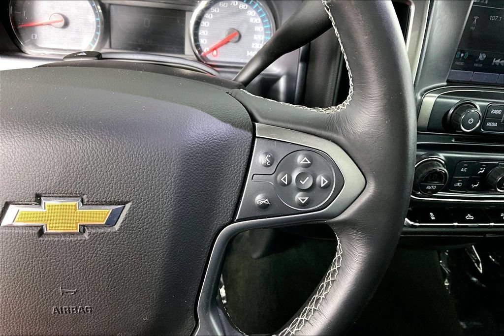 Used 2018 Chevrolet Silverado 1500 LT w/ All Star Edition AWD/4WD image 19