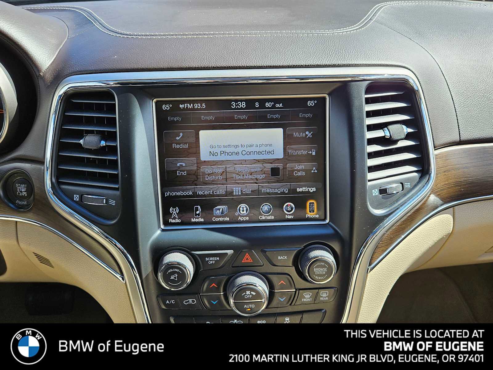 Used 2014 Jeep Grand Cherokee Overland w/ Advanced Technology Group image 30