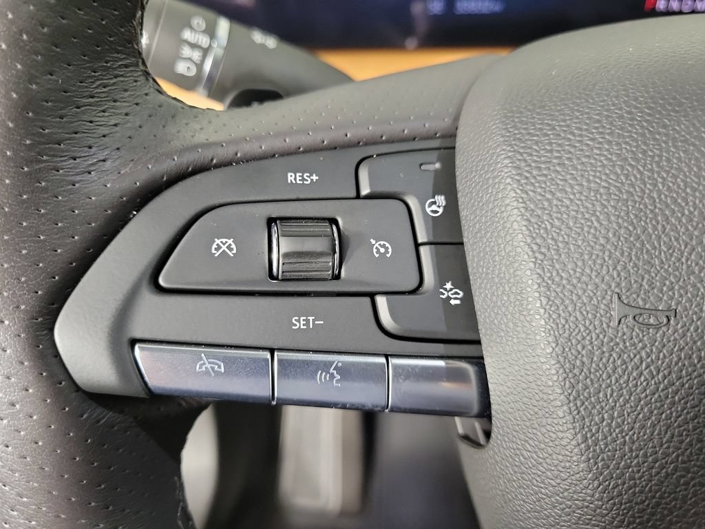 Certified 2025 Cadillac XT4 Sport FWD image 21