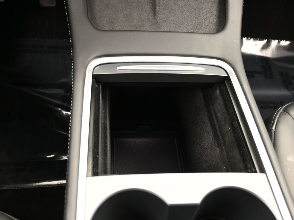 Used 2023 Tesla Model 3 Standard Range image 23