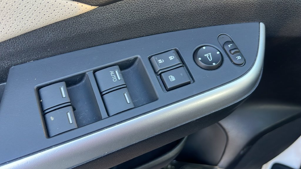 Used 2016 Honda CR-V EX-L image 19