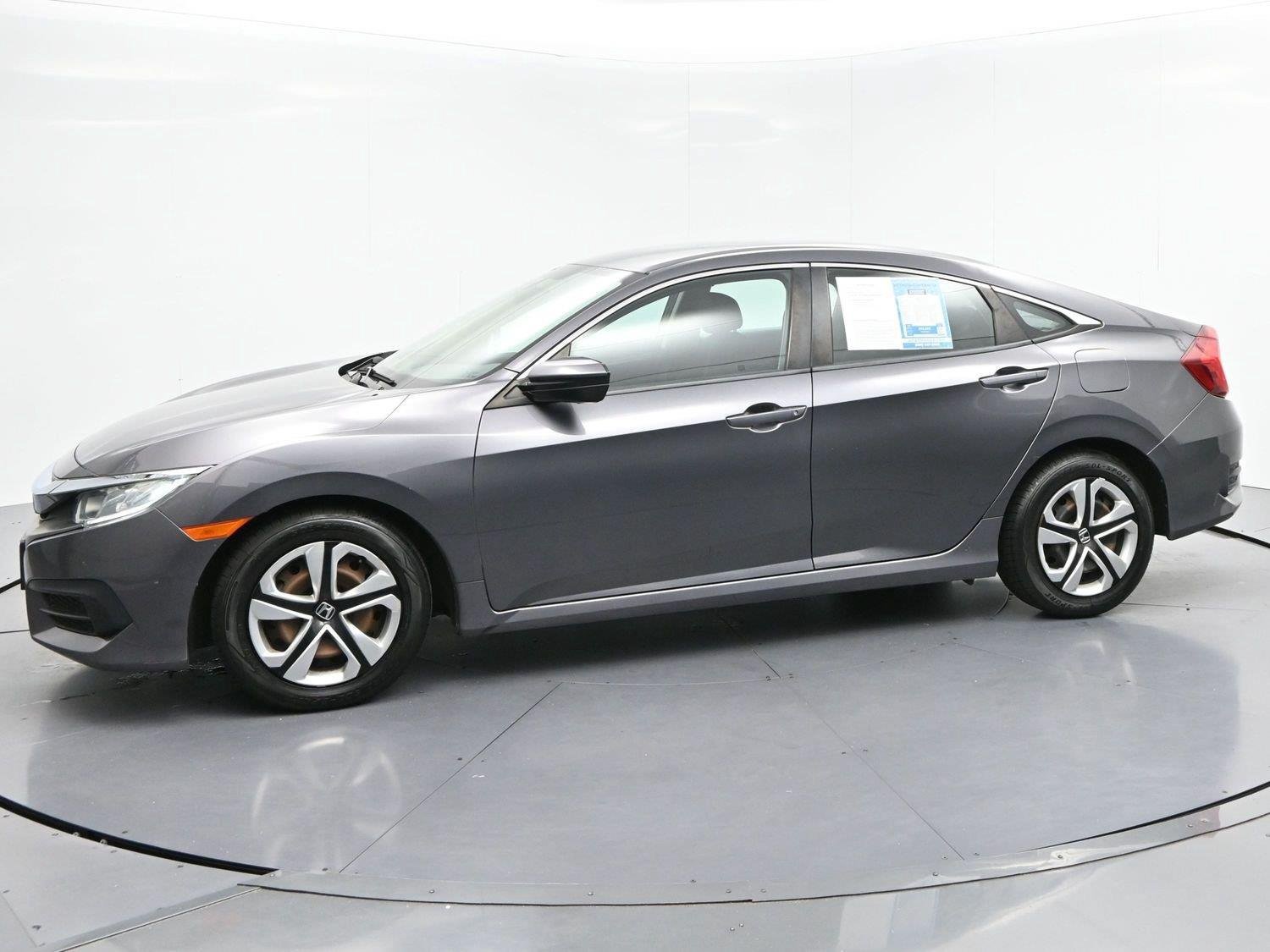 Used 2018 Honda Civic LX image 4