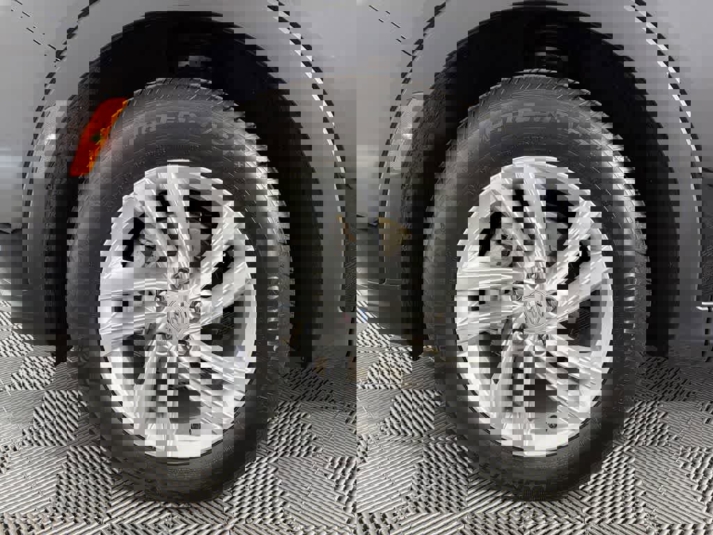 New 2025 Buick Envista Preferred w/ Convenience I Package image 9