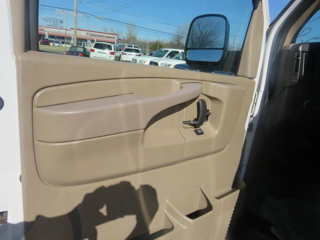 Used 2014 Chevrolet Express 1500 LS RWD image 17