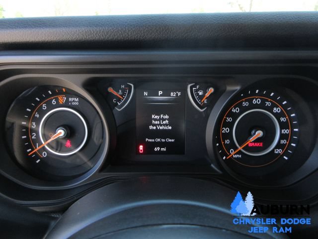 New 2026 Jeep Gladiator Sport AWD/4WD image 9